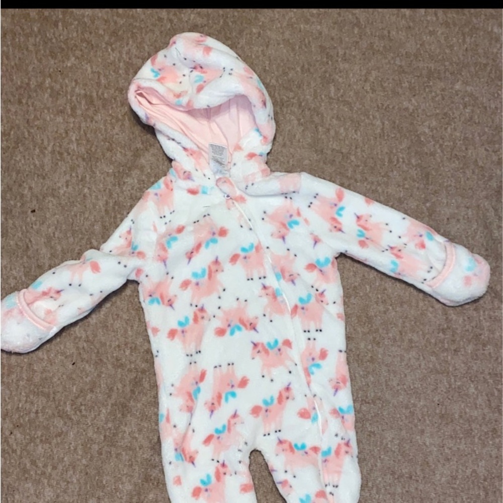 Unicorn 🦄 LITTLE BEGINNINGS winter outfit/suit